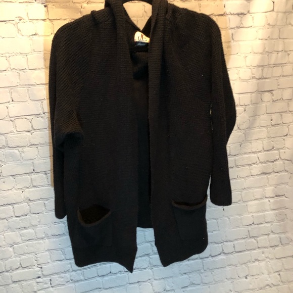 Long black cardigan - Picture 2 of 4